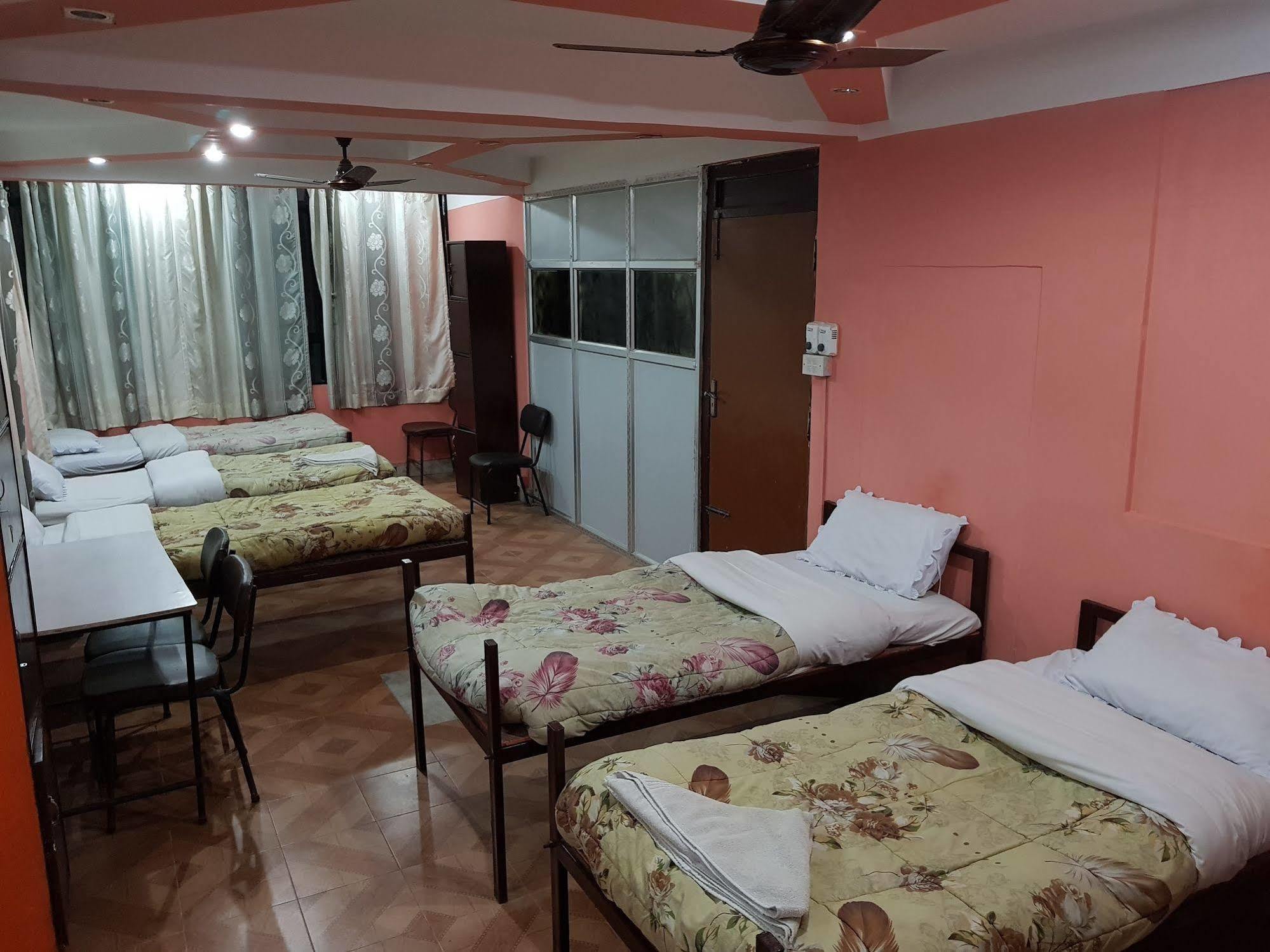 Hotel Lotus Buddha Inn Katmandou Extérieur photo